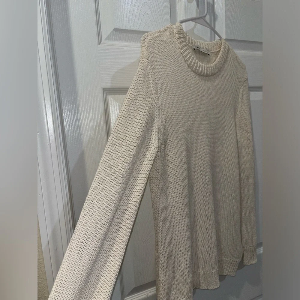 ZARA Cream Sweater SZ S​​​​​​​